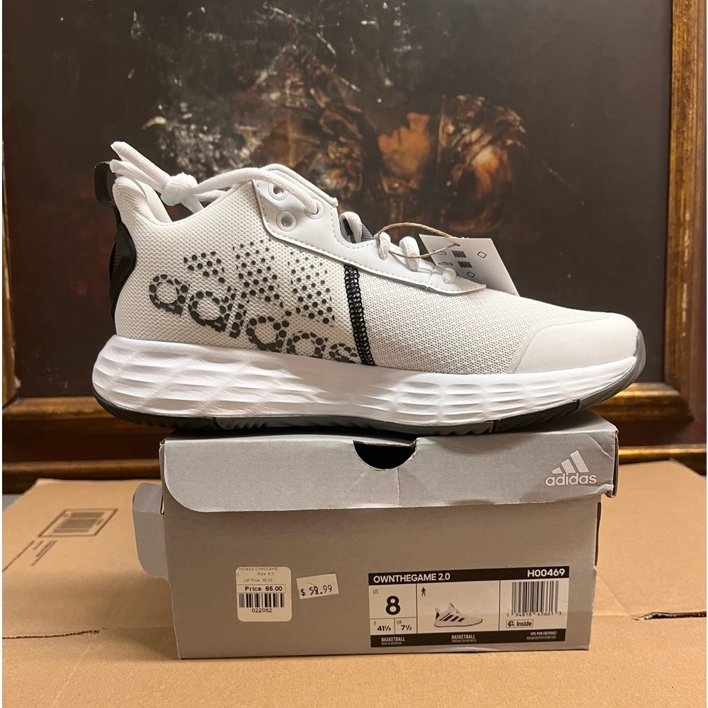 Adidas Own the game 2.0 men’s basketball shoes white size 8